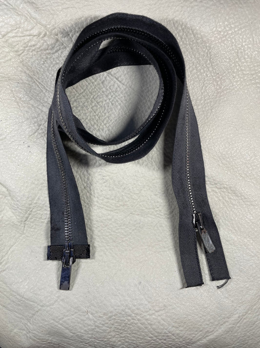 Riri M6 Black Zipper