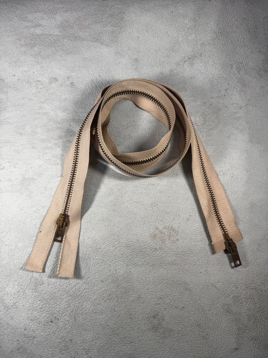 Lampo M6 Cream Zipper | 35 INCHES | Antique Brass Teeth