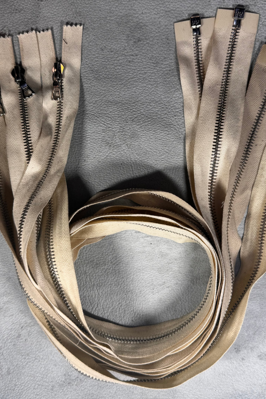 Riri M8 Cream Nickel Zipper | 32 Inches | Nickel Teeth